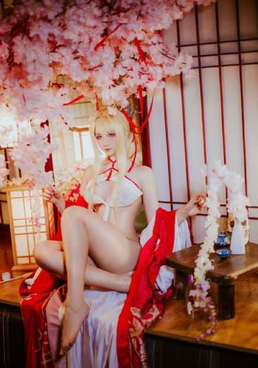 女人高潮抽搐aaa_最近国语在线观看