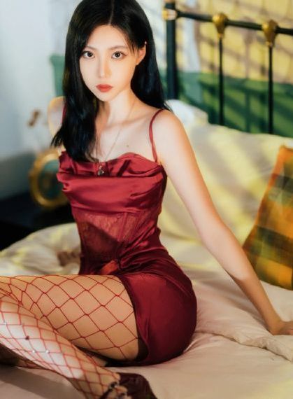 丁字裤内衣写真集_1080免费电视剧