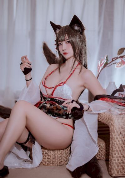 日本美女爱爱视频_高清高清视频观看