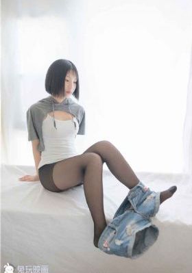 接吻时男人使劲吸舌头_国语版全集